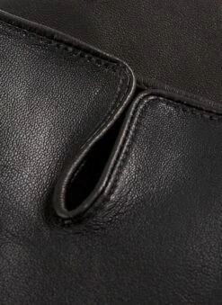 Men's Heritage Touchscreen Three-Point Leather Gloves 8 Men's Heritage Touchscreen Three-Point Leather Gloves -Dents Luxury Accessories Sales 15 1100 black 2 aae461c5 d1ec 47de b2d3 b266dda972a6