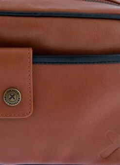 Men's The Suited Racer Smooth Nappa Leather Wash Bag -Dents Luxury Accessories Sales 23 1102 highway tan black 2