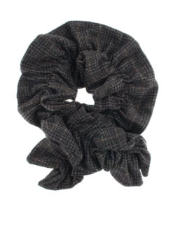 Women’s Checked Tweed Ruffle Scarf -Dents Luxury Accessories Sales 4 1315Black