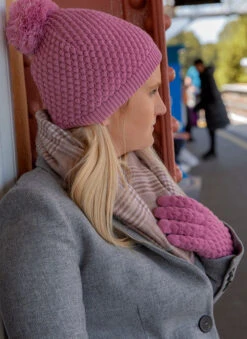 Women's Plaid Check Knitted Scarf -Dents Luxury Accessories Sales 4 2606 Pink 2137d7f5 eb81 4578 a31e a1fa96d008c7