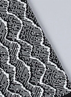 Women's Reptile Pattern Knitted Scarf -Dents Luxury Accessories Sales 4 2831 20black 20winter 20white 202