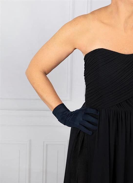 Women's Three-Point Matt Satin Gloves 4 Women's Three-Point Matt Satin Gloves - Image 4