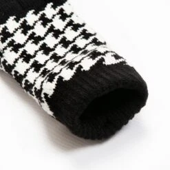 Women’s Jacquard Knitted Gloves With Dogtooth Pattern -Dents Luxury Accessories Sales 6 3282 Black Winter White 8