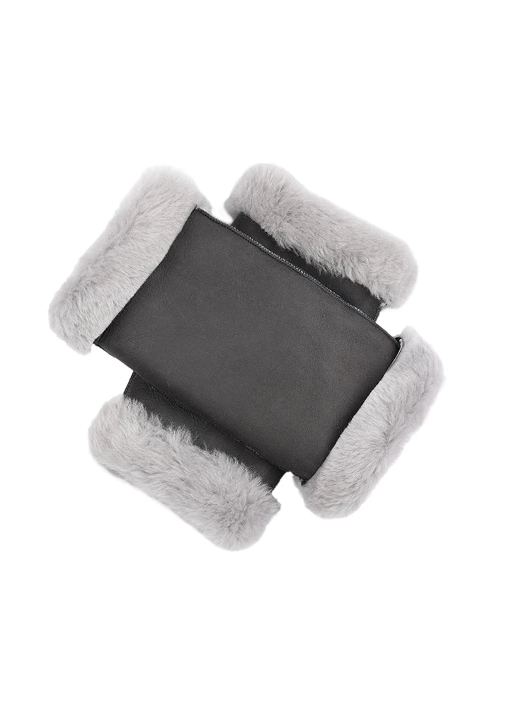 Women's Fingerless Sheepskin Mittens 10 Women's Fingerless Sheepskin Mittens - Image 10