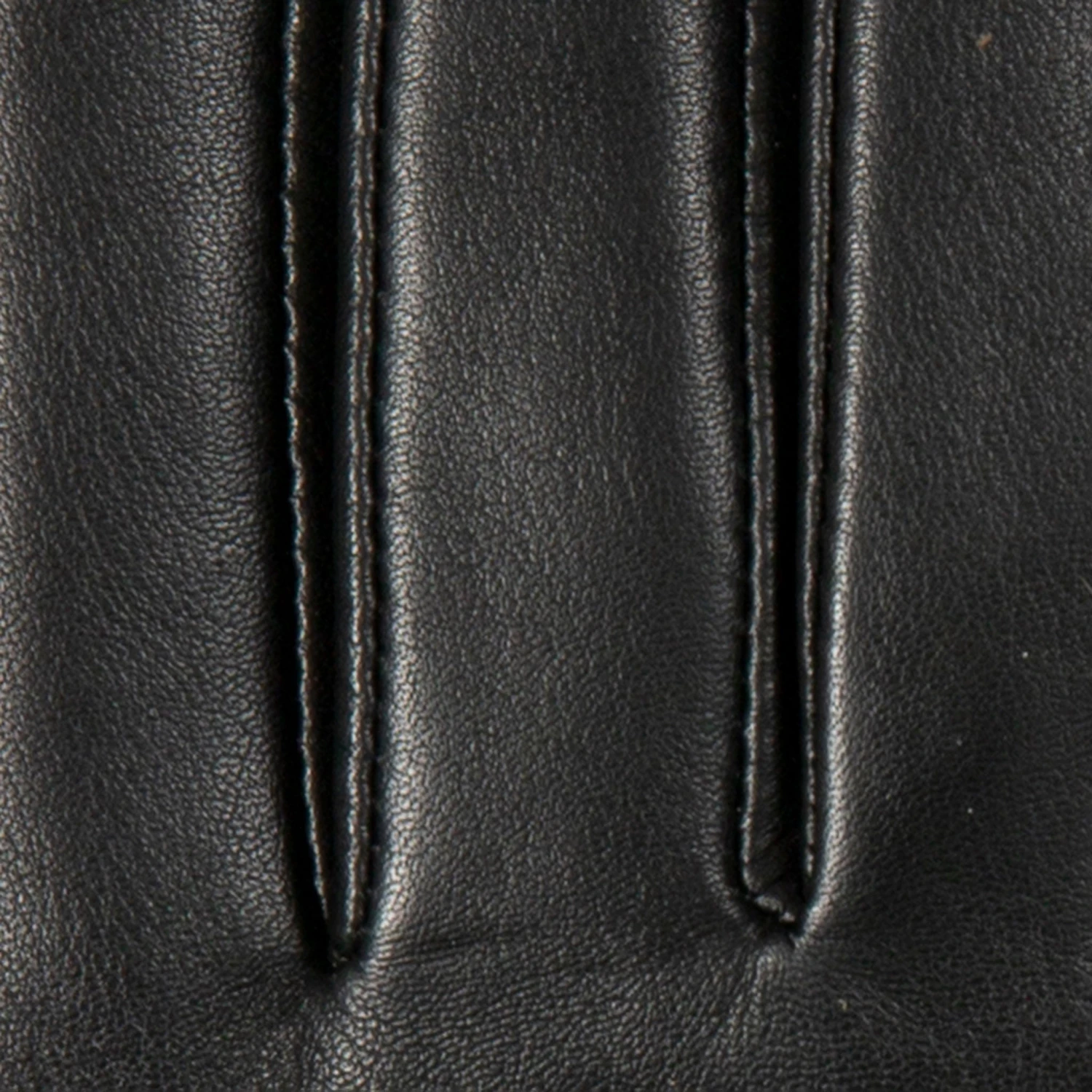 Women’s Touchscreen Wool-Lined Leather Gloves With Bow 14 Women’s Touchscreen Wool-Lined Leather Gloves With Bow - Image 14