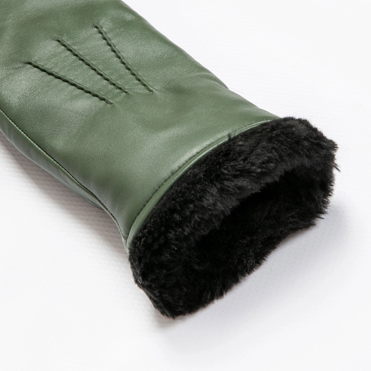 Women’s Three-Point Faux Fur-Lined Leather Mittens 13 Women’s Three-Point Faux Fur-Lined Leather Mittens - Image 13