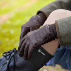 Women's Heritage Water-Resistant Silk-Lined Left Hand Leather Shooting Gloves -Dents Luxury Accessories Sales Womensleathershootinggloves 6