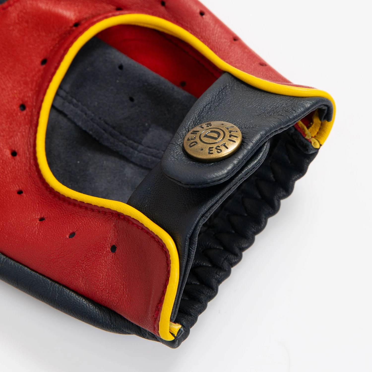 Men’s Touchscreen Three-Colour Leather Driving Gloves 11 Men’s Touchscreen Three-Colour Leather Driving Gloves - Image 11