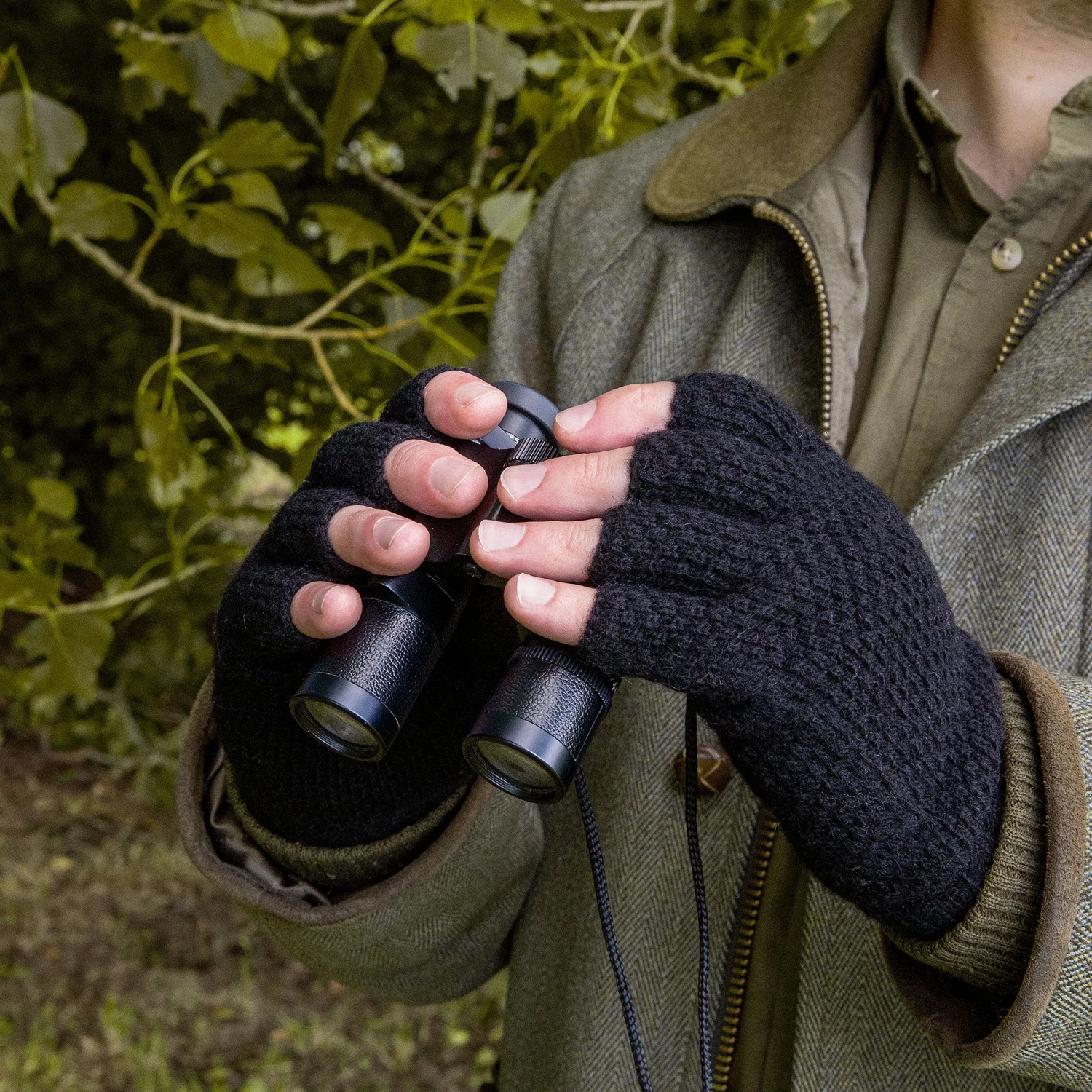 Men's Fingerless Tuckstitch Knitted Shooting Gloves 2 Men's Fingerless Tuckstitch Knitted Shooting Gloves - Image 2