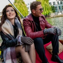 Women’s Water-Resistant Three-Point Faux Fur-Lined Nubuck Leather Gloves With Faux Fur Cuffs 7 Women’s Water-Resistant Three-Point Faux Fur-Lined Nubuck Leather Gloves With Faux Fur Cuffs -Dents Luxury Accessories Sales womens leather gloves faux fur cuffs mocca